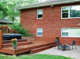 6756 Westway Rd, Saint Louis, MO 63109