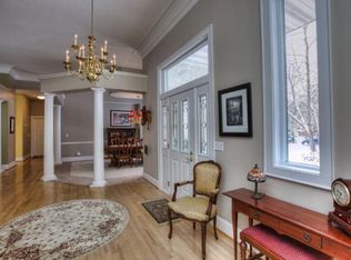 12835 Dover Dr, Apple Valley, MN 55124