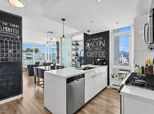 1775 Quebec St #1902, Vancouver, BC V5T 0E3