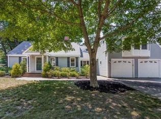 27 Dalton Rd, Holbrook, MA 02343