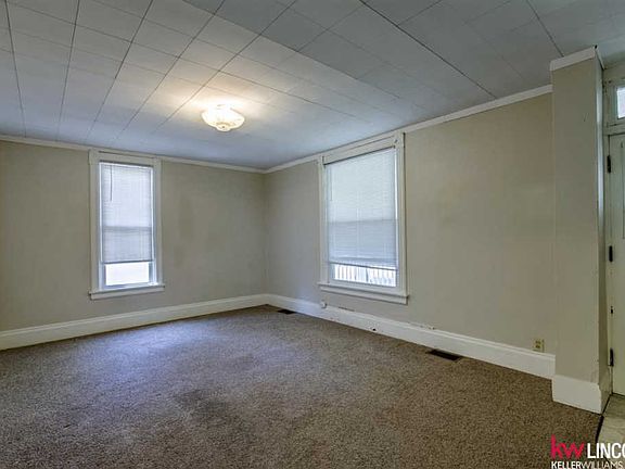 4th image of 1829 Euclid Ave
