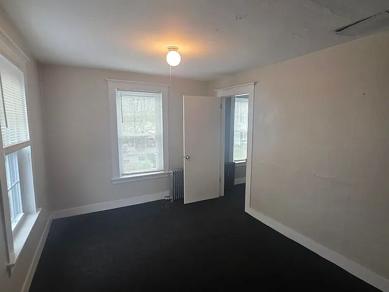 36 Prospect St — Photo 4