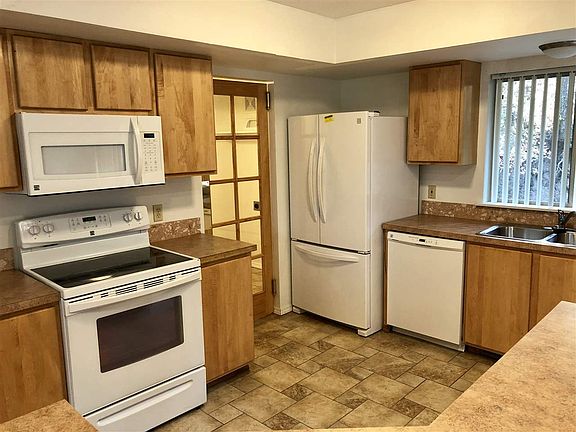 4th image of 813 W Lincoln Blvd #813