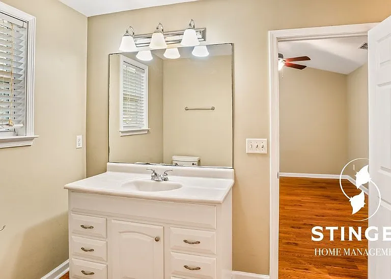 1822 Drayton Dr — Photo 15
