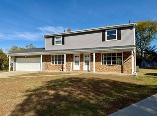 6926 N Flamingo Ct, Peoria, IL 61614