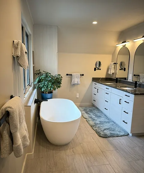 Alexander Ave — Photo 12