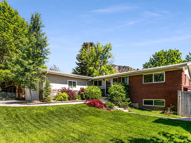 2566 E Keddington Ln #A — Photo 27