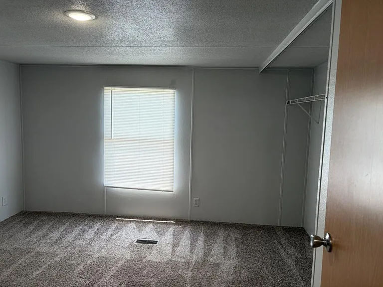 1219 W Choctaw St #16 — Photo 13