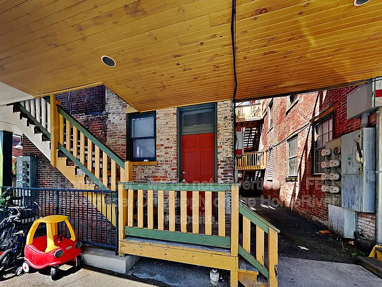 251 North St #1 — Photo 14