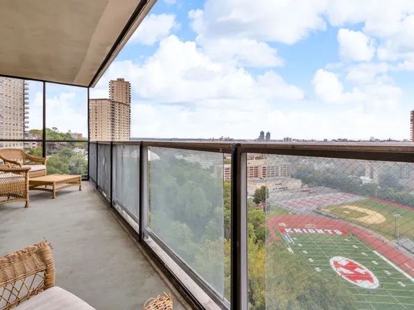 2500 Johnson Avenue image 17 of 53