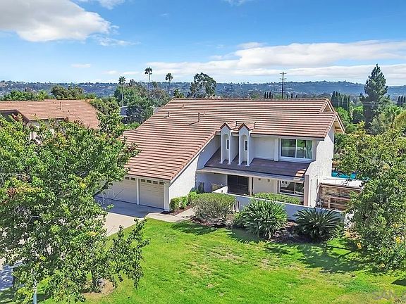 2nd image of 3248 Casa Bonita Dr