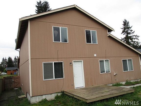 2nd image of 17508 Yakima Ave S