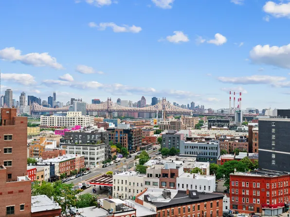 11-39 49th Avenue image 13 of 15