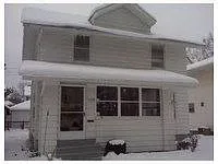 1124 E Dayton St photo 1