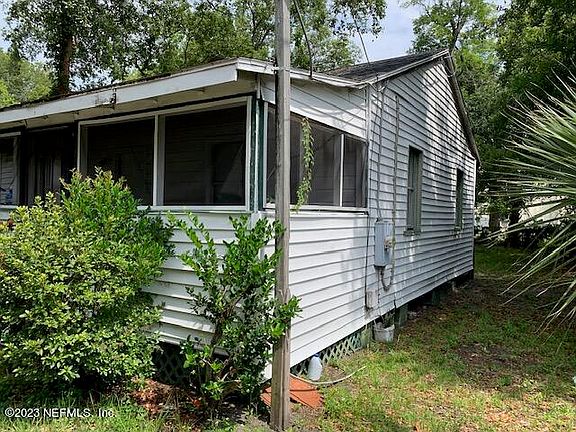 2nd image of 3033 THOMAS Street