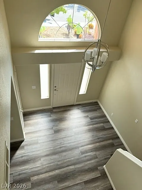3 bed, 2.5 bath, 1851 sqft, $2,400 — Photo 4