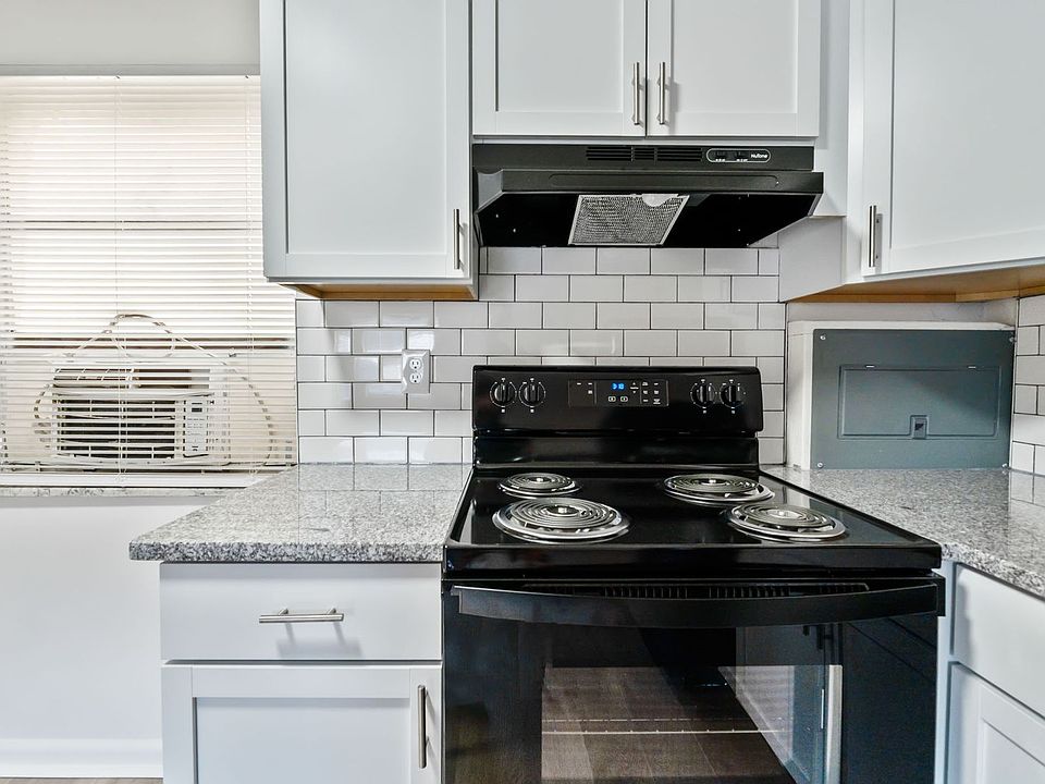 1st image of 7382 E Main St APT 1