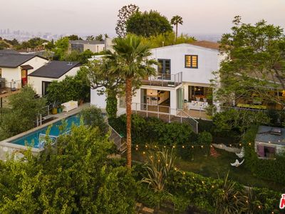 2500 Carman Crest Dr, Los Angeles, CA, 90068