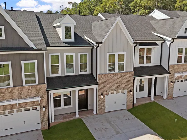 611 Lanceleaf Ln, Durham, NC 27703