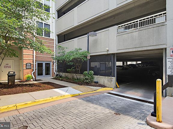 3rd image of 2791 Centerboro Dr APT 188
