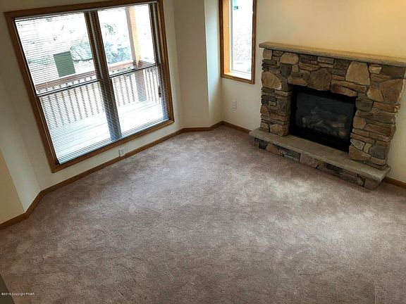 2nd image of 1373 Winding Way