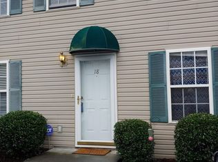 18 Lake Village Ct #18, Johnson City, TN 37601