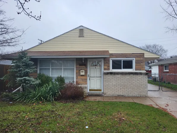 26440 Lehner St, Roseville, MI 48066