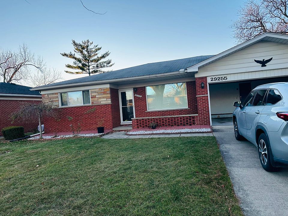 1st image of 29255 Bonnie Dr