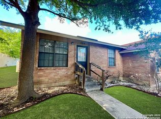 4545 Hoeneke St #304, San Antonio, TX 78219