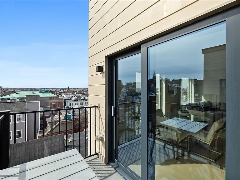 457 W Broadway #506 — Photo 27