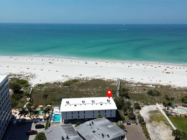 200 120th Ave W #8A, Treasure Island, FL 33706