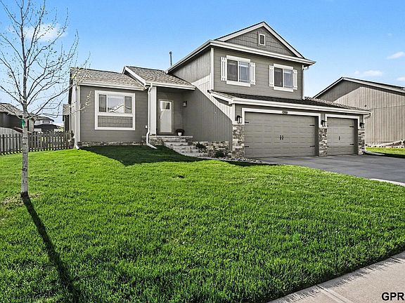 2nd image of 15006 S 19th St