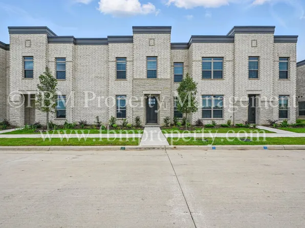 2093 Luna Dr, Waxahachie, TX 75165