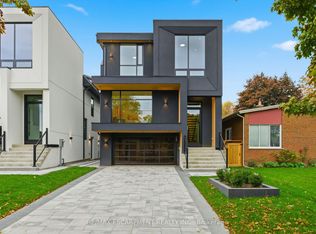 957 Halliday Ave, Mississauga, ON L5E 1P4