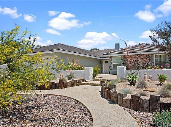 2nd image of 31946 Saint Pierre Ln
