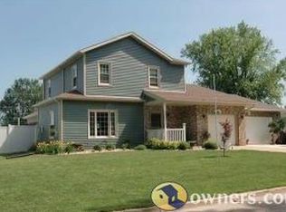119 York St, Wilton, IA 52778