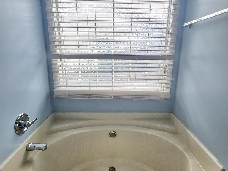 11036 Symington Cir — Photo 30