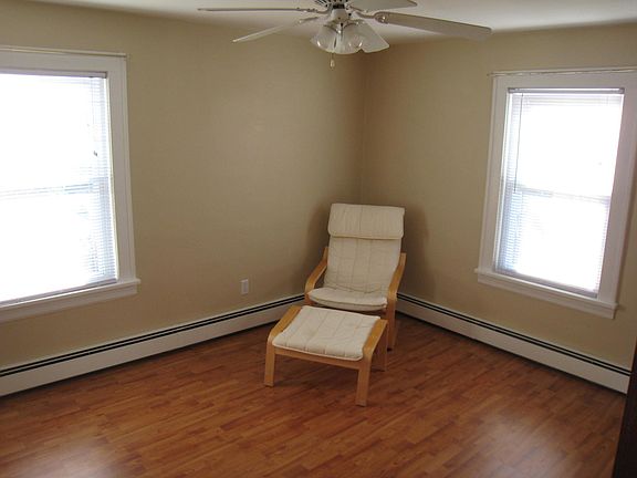 5th image of 7 Raymond Ct #2F