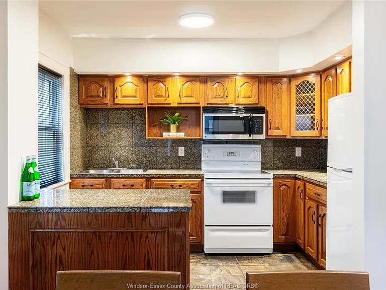 269 Randolph Pl #1 — Photo 10