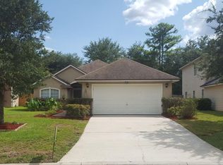 926 Thoroughbred Dr, Orange Park, FL 32065