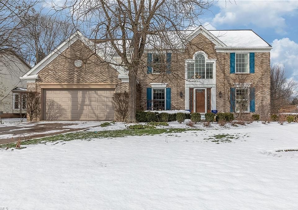 1st image of 2839 Myrick Ln