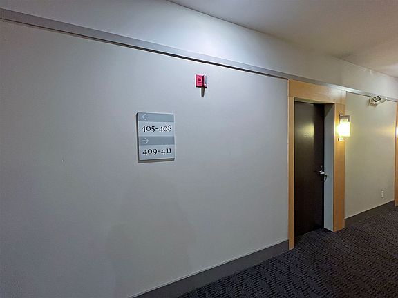 5th image of 720 Queen Anne Ave N APT 409