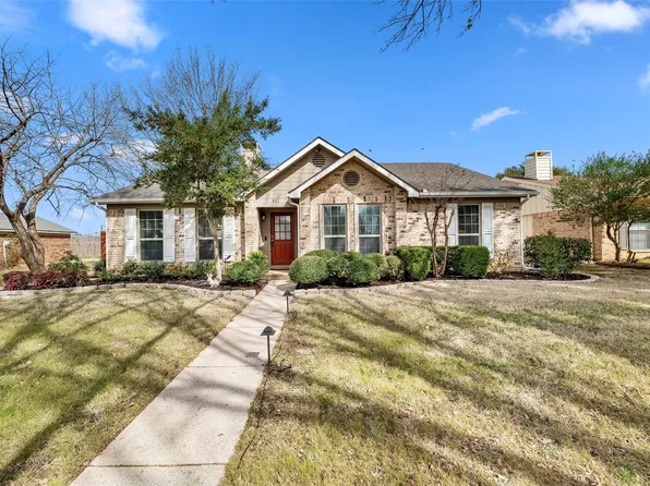 861 Meadowlark Dr, Lewisville, TX 75067