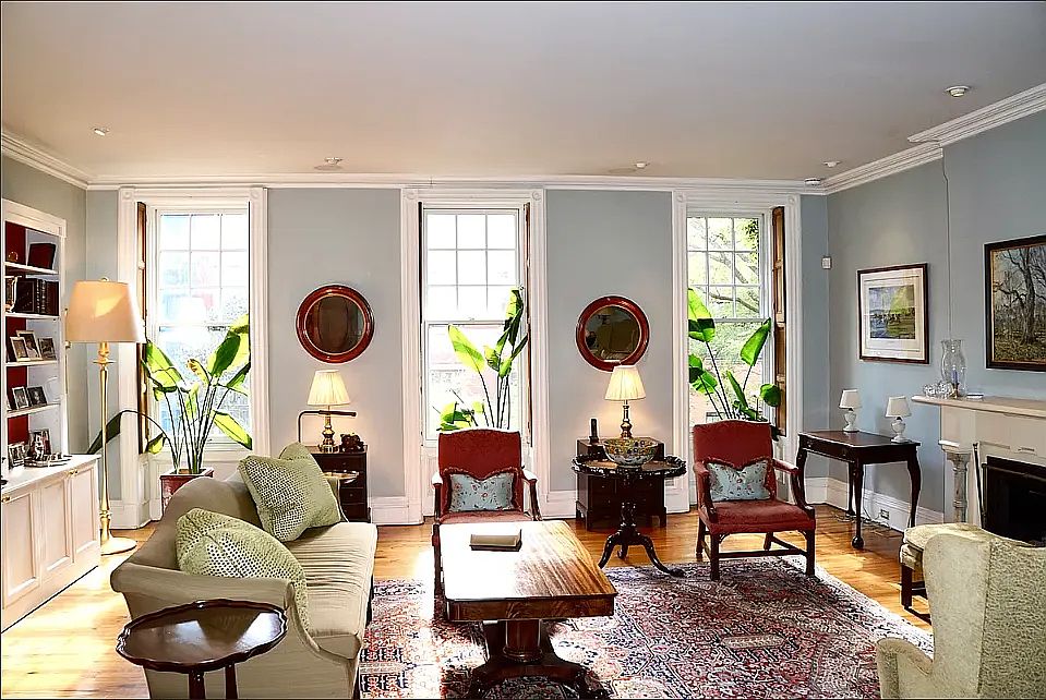 1st image of 119 Waverly Pl #3-4