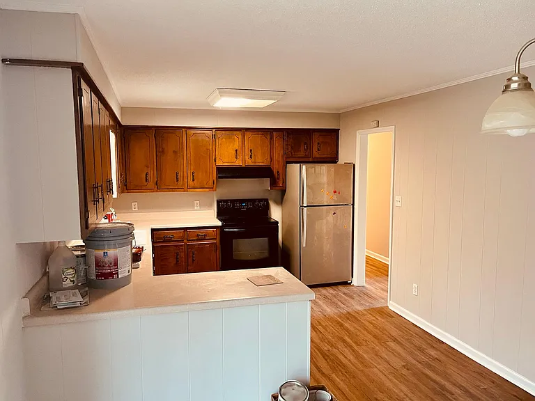 809 Brookhaven Cir — Photo 5