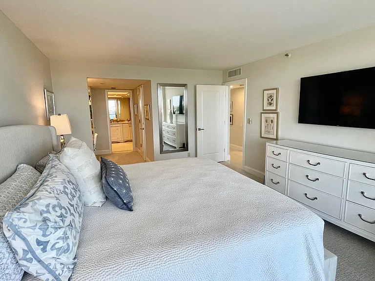 250 S Ocean Blvd #6F — Photo 45