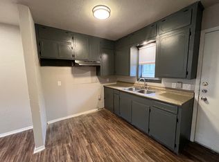 314 S Center St APT A, Longview, TX 75601