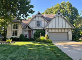 6026 SW 34th Ter, Topeka, KS 66614