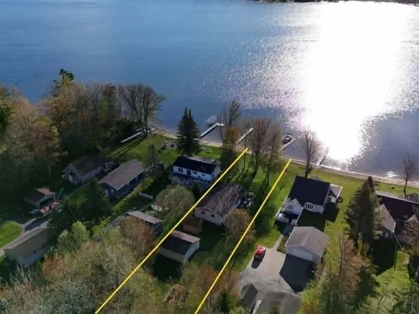4959 W Cedar Lake Rd, Greenbush, MI 48738