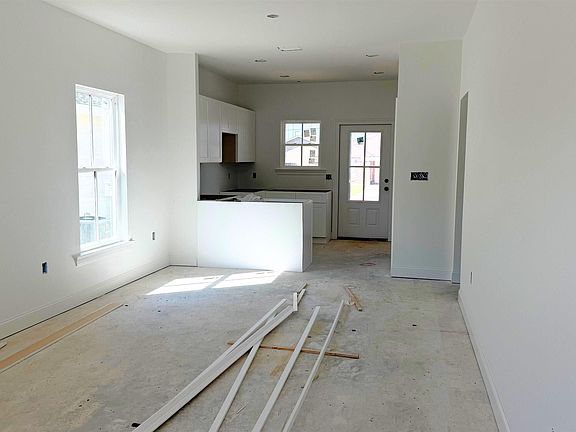 5th image of 519 S Iberville Ave